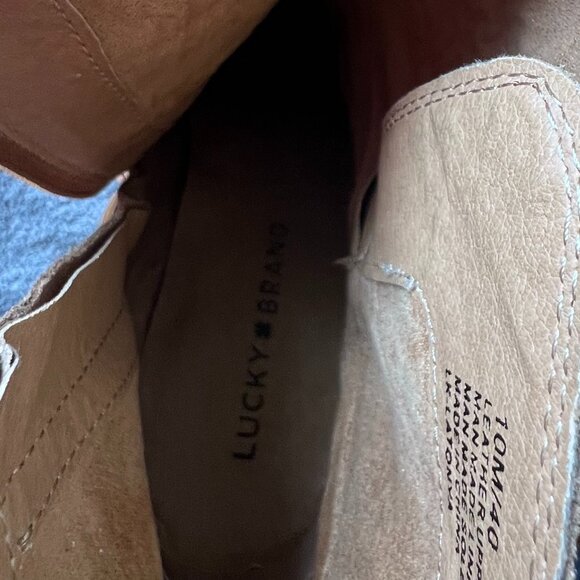 Lucky Brand Latonya Size Zip Ankle Bootie in Brown Suede Size 10M - Picture 6 of 7